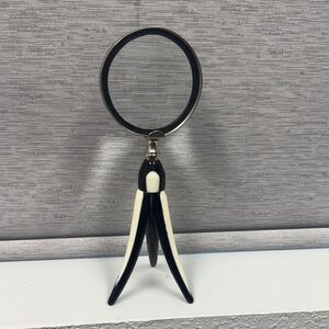 Vintage Black and White Magnifying Glass